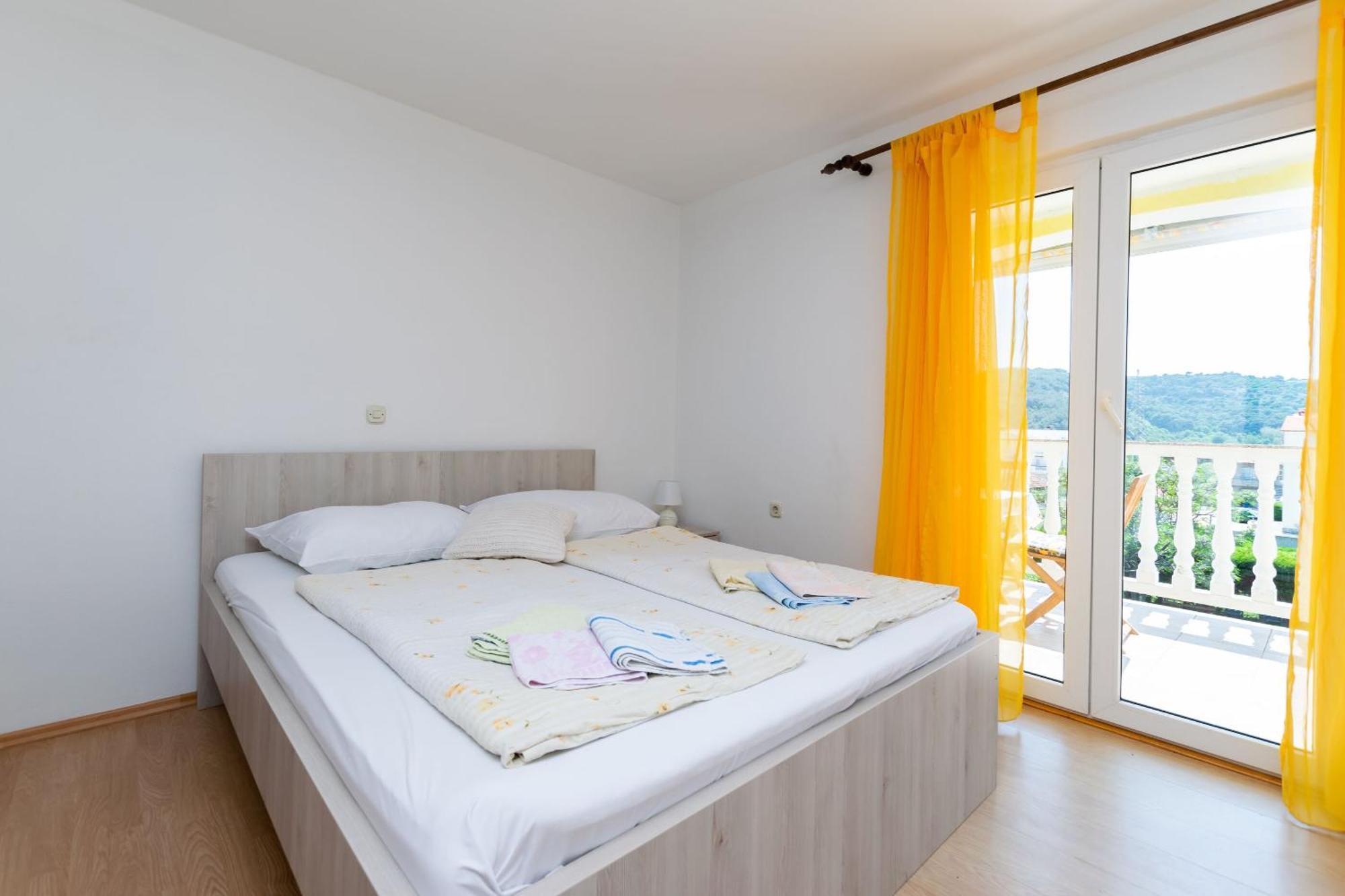 Apartments Boza Lopar Exterior photo